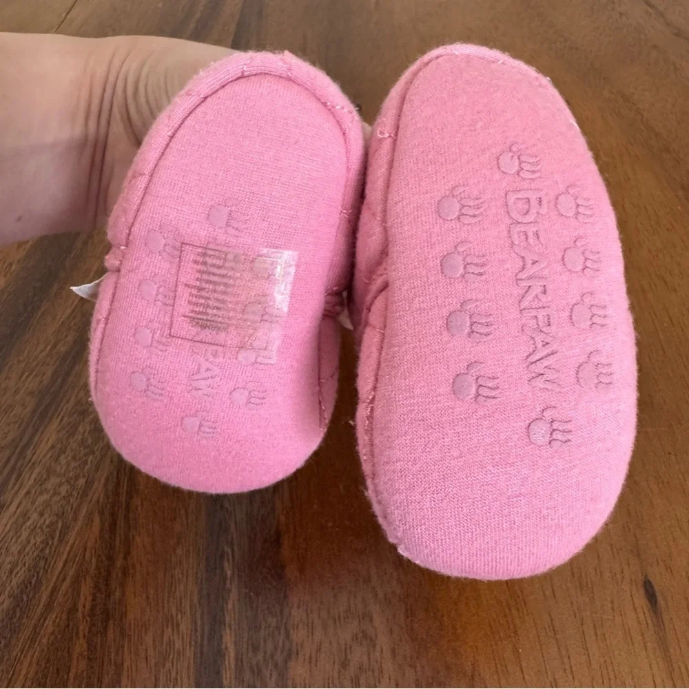 BearPaw these nwot